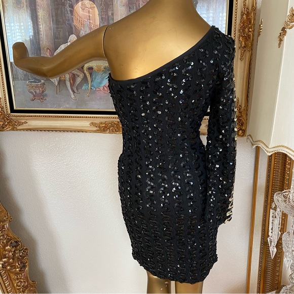 A La Carte California Vintage Sequin One Shoulder Dress - Picture 4 of 10